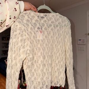 Elegant Lace Women’s Top - Cream